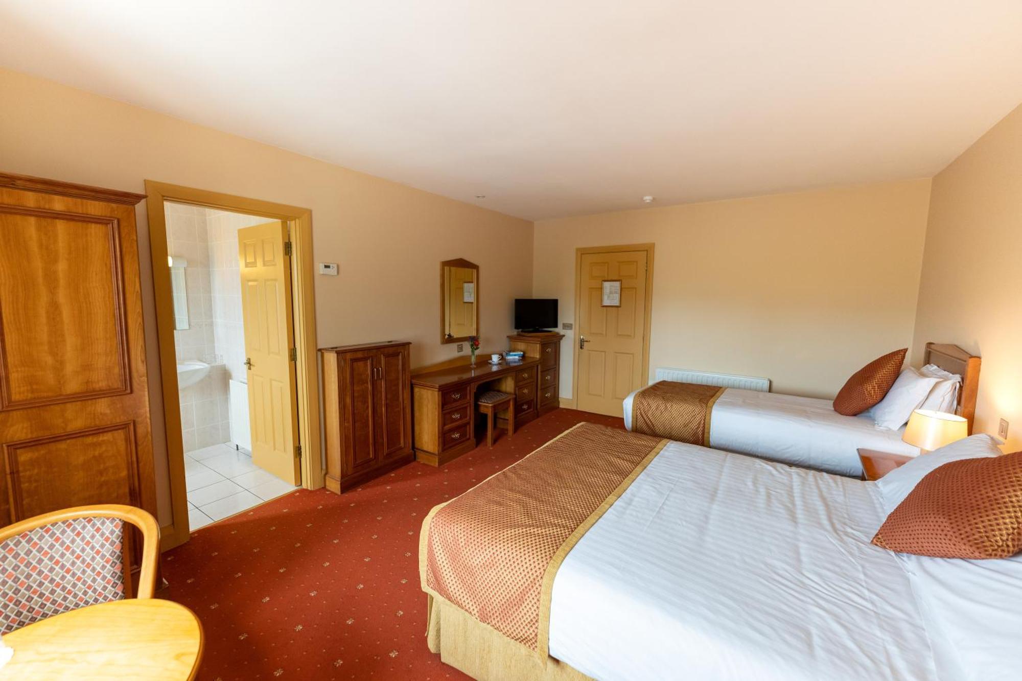 Waterfront House & Restaurant Enniscrone